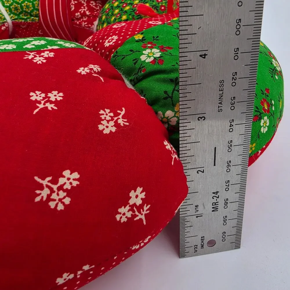 VTG Handmade Patchwork Fabric Christmas Wreath Stuffed Calico Quilted Bow 16